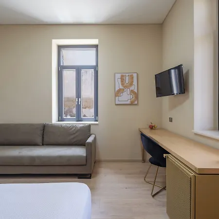 Otel The Alma *